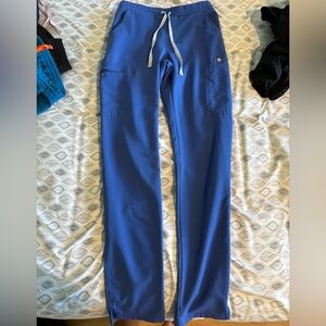 Figs Yola Skinny Scrub Pants in Denim